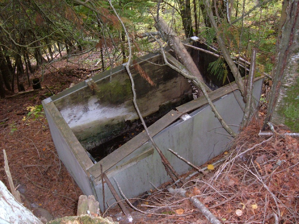 Dead water reserve tank.