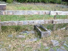 Perpetual water troughs